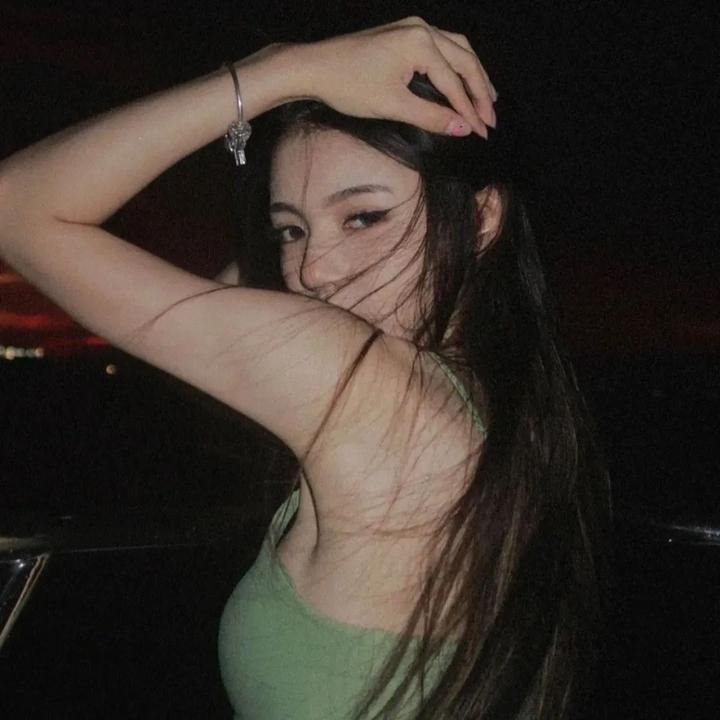玉笑珠香